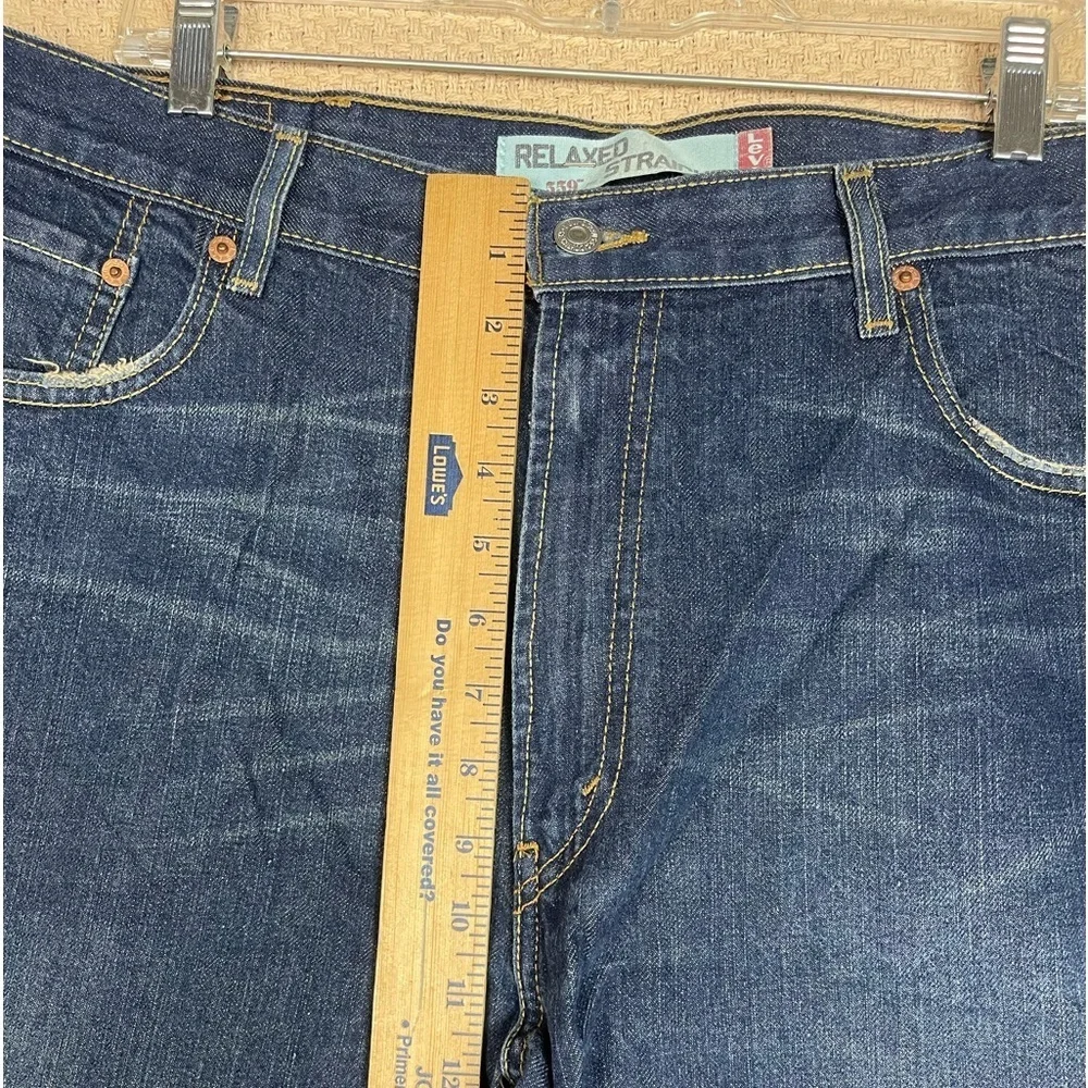 Levi's Strauss & Co. Men’s Size 38X33 Style 559 Blue Denim Jeans